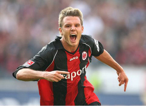 的严密防守 的严密防守